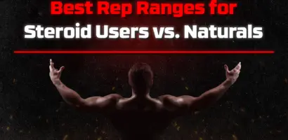 Comparação de estratégias de repetição para usuários de esteróides versus levantadores naturais, destacando recuperação, hormônios e resultados de treinamento.